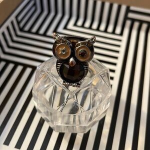 Brown and bronze owl ring in size 6